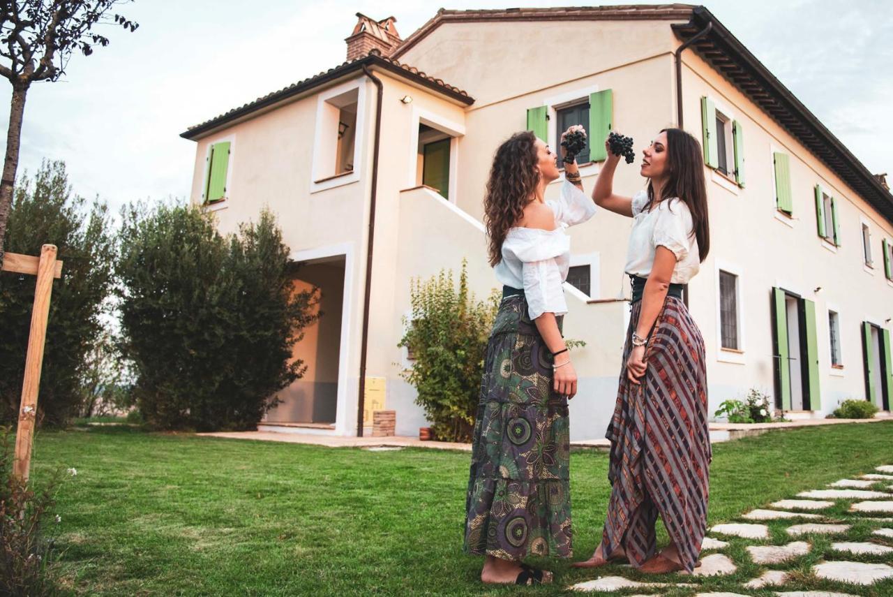 Recchi Franceschini Bike Hotel Last - Minute - Availability Montalto delle Marche ภายนอก รูปภาพ